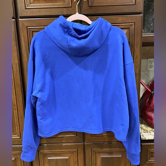 UNDER ARMOUR Cropped Sweatshirt Hoodie - Picture 6 of 10